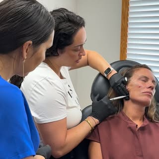 Passing the knowledge along 🤍

Emily putting Olga through a little @radiesse 101—sharing her tips, 