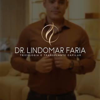 Com quantos anos a calvície começa? A resposta pode te surpreender. ⏳

A maioria acredita que só dep