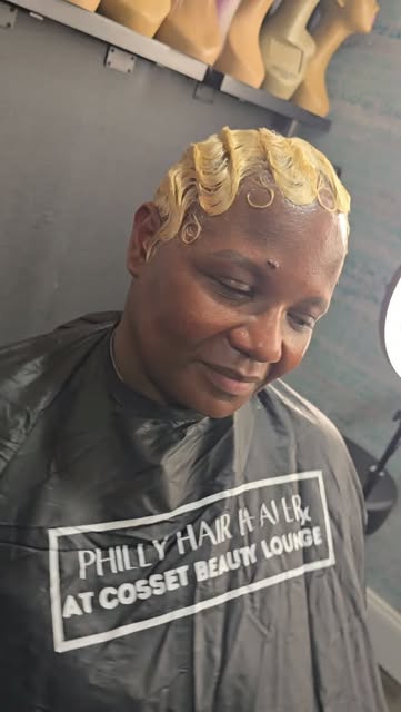 DONT LET ALOPECIA TAKE OVER YOUR LIFE!!!! 

🌿 Hair & Scalp Wellness / Hair Restoration / Hair Repla