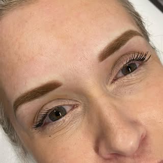Beautiful brow transformation with a soft powdered effect 💚✨ she wanted to keep all her hair so we 