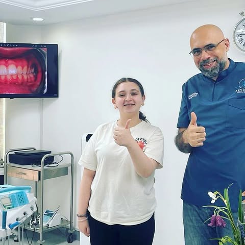 Bracing the journey to a perfect smile. 🤩

#bracesontoday😁 #perfectsmile #orthodontist #aestheticd