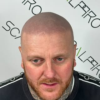 Back in the chair with a familiar face 🙌

This client returned for a subtle touch-up session, keepi