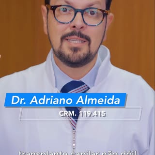 Transplante capilar dói? A resposta simples é: não. 💆‍♂️✨ 
Um dos maiores medos de quem pensa em re