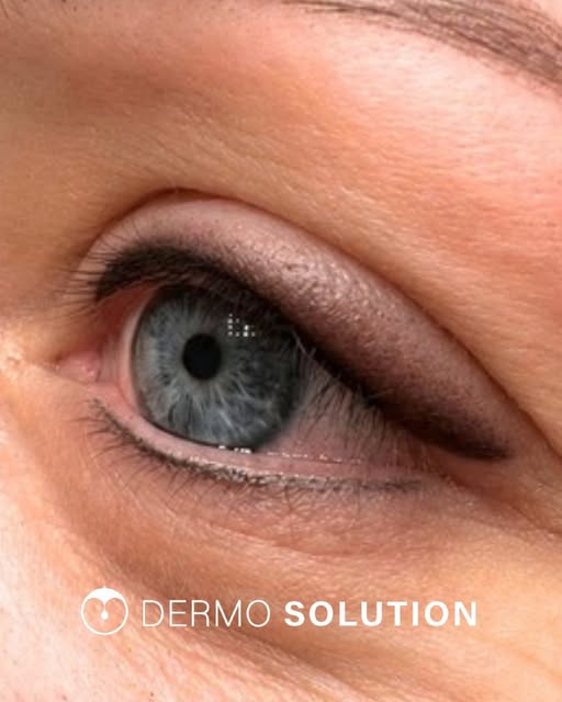 ✨ Un regard intensifié sans en faire trop…

Le liner poudré est parfait pour celles qui souhaitent s
