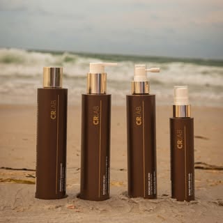 Hair that looks and feels like a well-deserved vacation🏖️

Brown seaweed to support the scalp barri