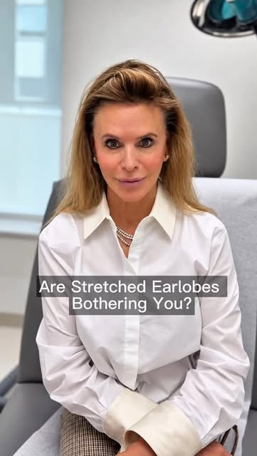 YOUR EARRINGS SHOULDN’T BE PULLING YOUR EARLOBES DOWN.

If your earlobes look stretched, thin, or el