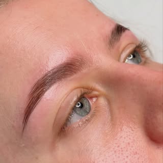 Service: Brow Lamination🖤 

Fluffy, lifted, defined brows, without the daily effort.

Brow laminati