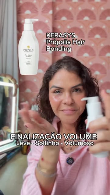 ✨Finalização VOLUME 
Para quem tem cabelo fino. 

Efeito soltinho, volumoso, leve e tratado! 

Quer 