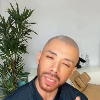 love scalp micropigmentation.

I love the artistry, the transformation, and the confidence it gives 