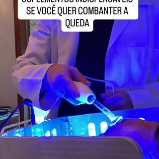 🔑 Principais vitaminas e minerais para o cabelo:
💊 Complexo B (Biotina e B12): essenciais para a p