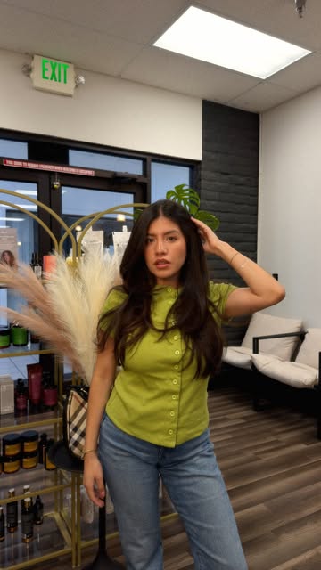 As a mom, sometimes all I need is a fresh blowout and a little time for myself. 🤍
@j.smithextension