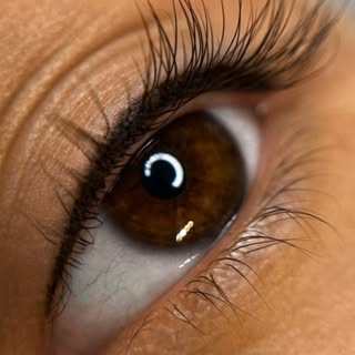 Why my clients love Lash Line Enhancement ✨
If you're looking for the most natural permanent makeup 