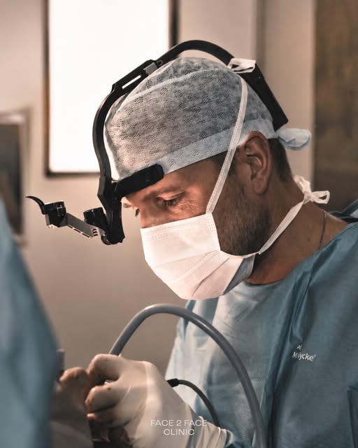 Focus. Precision. Detail.

From the preparation to the procedure itself, and from those first moment