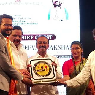 This Doctors’ Day, I am humbled and grateful. 🙏👨‍⚕️

Receiving the Jeevan Rakshak Award 2026 for m