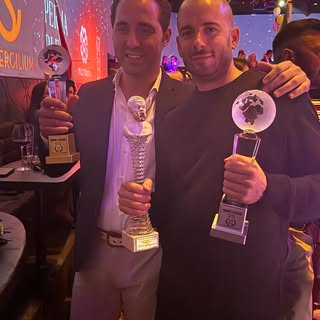 Pocos momentos he vivido en la vida como este , he ido a muchos congresos internacionales pero ningu