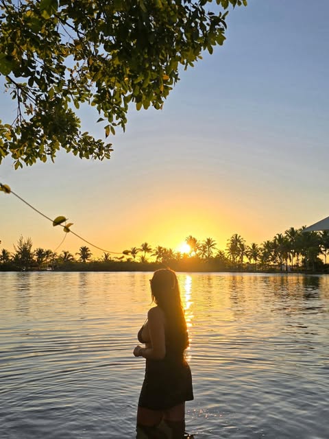 Resumo dos primeiros dias nesse Paraíso 🌊

Aqui a beleza natural é um espetáculo a parte.

Das pisc