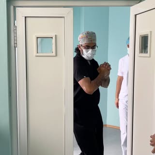 This place has a piece of my heart ❤️ || Dr. Umang Kothari || The Hair And Shape Clinic

Schedule a 