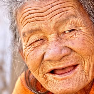 Die Schönheitsmerkmale des Einen können die Makel des Anderen sein. - Natürlich schön!

#aycare 
