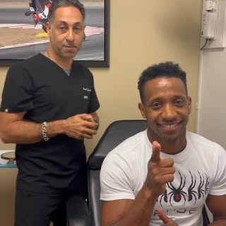 Sharing an update about @biniyam_shibre hair restoration progress! 👨🏻‍⚕️🪄🩺

Proof that combining