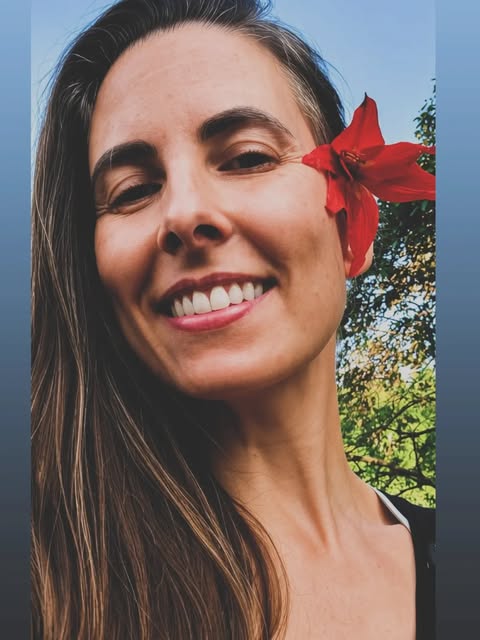 Que a vida floresça onde há natureza, consciência e caminhos em sintonia com a alma. 🌿

E se a natu
