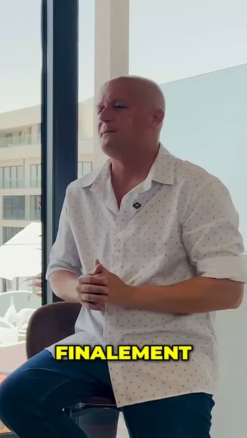 Finalement, les gars ont commencé à me regarder. Mon client n'était pas sûr. Chaque question, un sil