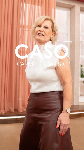 Aos 64 anos, depois de três filhos, a Carmelinda decidiu recuperar o contorno abdominal e sentir-se 