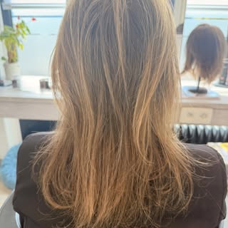 Mooie  #skinny #extension #weaving # vrijblijvende inlichtingen