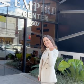 É com muito prazer que apresento a vocês meu novo consultório!  Está localizado no  Edifício Empire 
