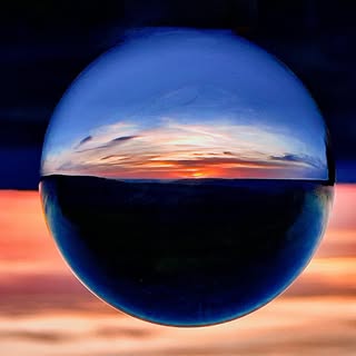 #myworld #azure #sky_collection #skylight #watersoilsky #worldtheatreday #skychildrenofthelightphoto