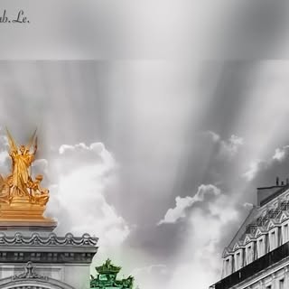 Opéra Garnier:  2/2 #operagarnier #operadeparis #facade #instaart #artofvisuals #urbandesign #artisa
