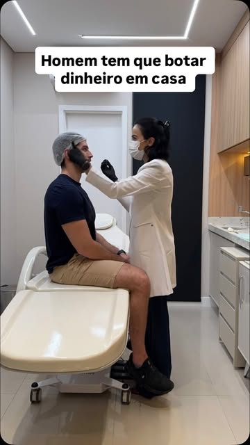 Já ouviu que homem não precisa fazer Botox? 👀

Cuidar da aparência não tem gênero. Envelhecer bem t