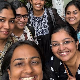 Long awaited reunions warrant some amount of cringe content...Please excuse😬
#friendshipgoals #time