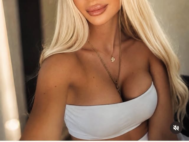Breast Augmentation .
#breast #breastaugmentation #boobjob #breastenlargement #drufukbilkay .
. Ever