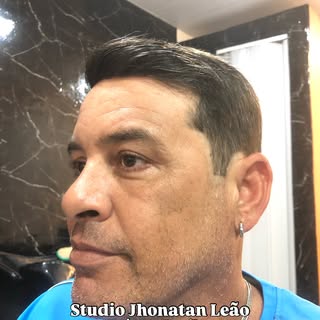 Prótese capilar muda vidas, trás confiança, posicionamento, e rejuvenescimento! Venha mudar a sua ta