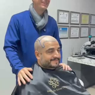 Hoje foi o dia da transformação do Murilo @murilosheen, que veio de Curitiba para realizar seu trans