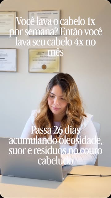 Você lava o cabelo 1x por semana? Isso significa só 4 lavagens por mês. 😳

Nesse intervalo, o couro