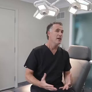 Hair restoration in male patients! 🙌

We offer both medical treatment to prevent and manage hair lo