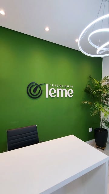 ✨ Bem-vindo à Clínica Tricologia Leme ✨

Aqui, saúde capilar é mais do que cuidado — é compromisso e