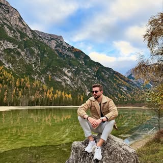 🇮🇹 - “O tempo passa. A vida acontece. E a única escolha é viver com propósito.”