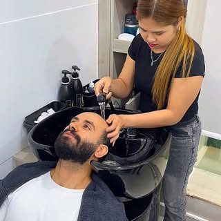 Men’s hair replacement service.
Clean work. Natural finish. 🔥