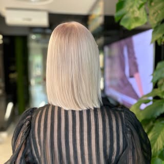 Rozświetlony blond z OLAPLEX 💚

#hair #kato #blonde #olaplex
