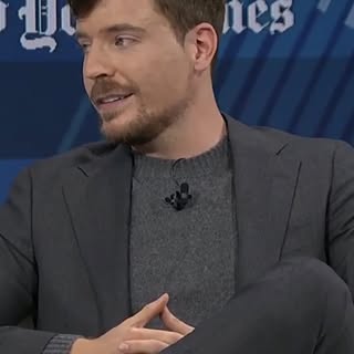 Honored to have cut @mrbeast hair for @nytimes DealBook Summit in NYC a couple weeks ago! Grateful f