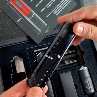 Our SMP Scalp MicroPigmentation training course comes with a complete tools kit. Just show up ready 
