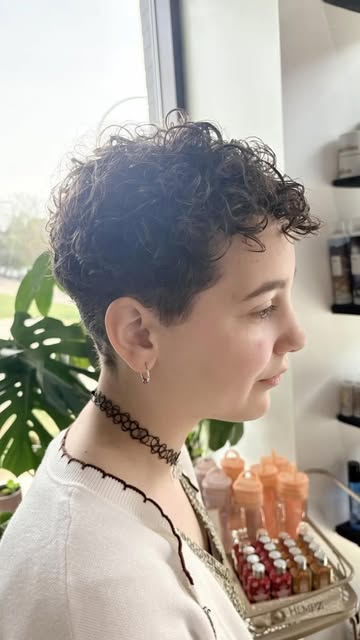 Sometimes curls are ready for a whole new chapter. 
From long curls to a bold, beautifully shaped cu
