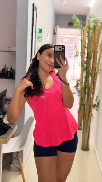 POV: decidiste darle un upgrade a tu piel ✨🐟Tratamiento de esperma de salmón en @reset_skin_ 🤍

¿L