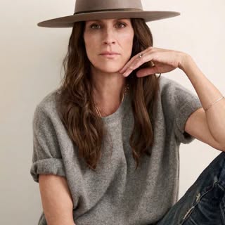 This beauty @annabeth_gish for @betty.and.george 🤍🤍

#makeup by me

#photoshoot #fashion #editoria