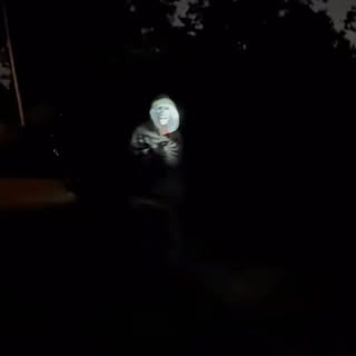 Jährliche Campingplatz-Tradition: Spuknacht. Ich: Horrortrip Deluxe. 😂👻

Einmal im Jahr verwandeln