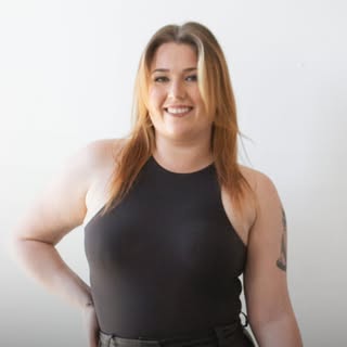 Age alone doesn’t determine Fibroblast results. Skin quality does. I’m Courtney, owner of So. Co. Fa