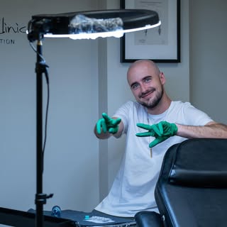 Good vibes only in here. I’m Jordan, the man behind Chroma Clinic. I truly appreciate the trust each