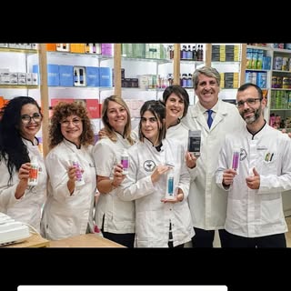 Nos complace compartir  que en  Farmacia África  @farmaciamachucamolina podéis  adquirir nuestros pr